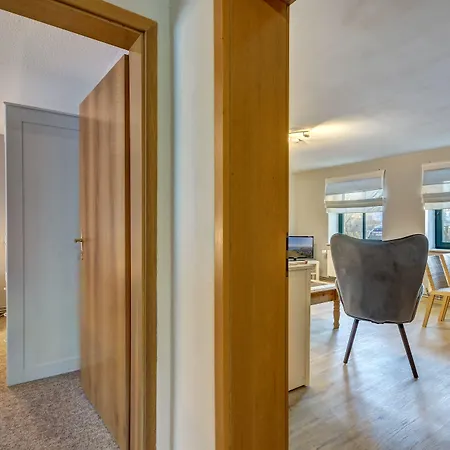 Alte Schnitterkate * Lassan