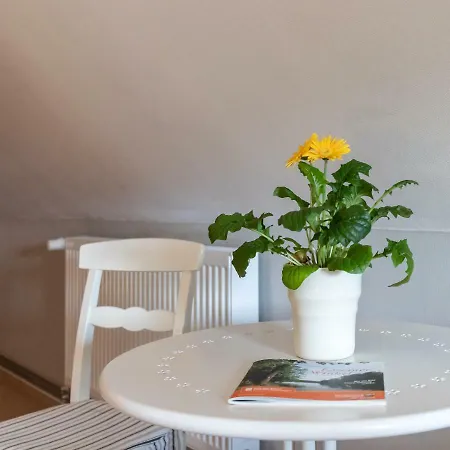 Alte Schnitterkate * Lassan